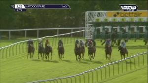 Video preview image for Haydock Park 17:25 - Watch Racing On Betfair For Free Handicap (4)