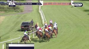 Video preview image for Stratford-on-Avon 14:25 - Raceday Staff Past and Present Novices' Hurdle (3)