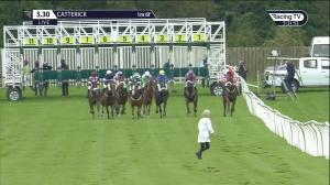 Video preview image for Catterick Bridge 17:30 - Follow @catterickraces Amateur Jockeys' Handicap (4)