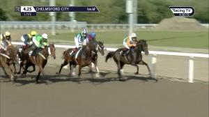 Video preview image for Chelmsford City 16:25 - Support The Injured Jockeys Fund Handicap (6)
