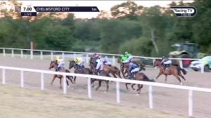 Video preview image for Chelmsford City 19:00 - Support The Injured Jockeys Fund Handicap (6) (Div 1)