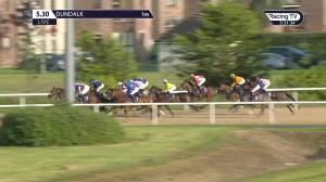 Video preview image for Dundalk 17:30 - Floodlit Fridays Return Claiming Maiden 