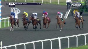 Video preview image for Kempton Park 18:40 - Unibet/Breeders Backing Racing EBF Novice Stakes (5)