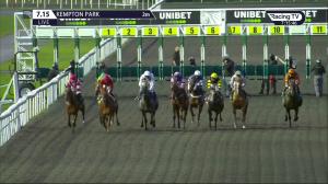 Video preview image for Kempton Park 19:15 - Unibet 3 Uniboosts A Day Handicap (4)