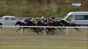 Video preview image for Chelmsford City 14:30 - tote.co.uk Now Never Beaten By SP Handicap (6)