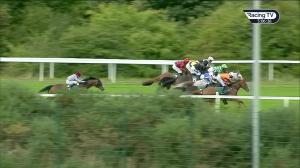 Video preview image for Hamilton Park 17:05 - RacingTV HD On Sky 426 Handicap (5)