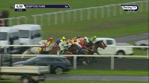 Video preview image for Kempton Park 18:30 - Rasher & Maureen Frith Memorial Handicap (6)