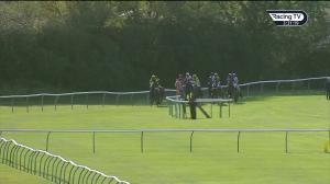 Video preview image for Warwick 15:30 - racingtv.com Standard Open National Hunt Flat (5)