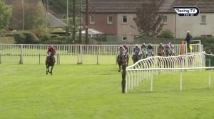Video preview image for Kelso 15:00 - William Hill Leading Racecourse Bookmaker Novices' Hurdle (4)