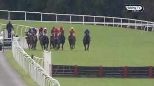 Video preview image for Exeter 14:00 - Watch On RacingTV Novices' Hurdle (4)