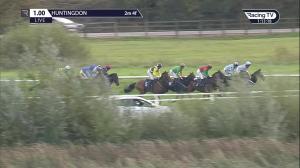 Video preview image for Huntingdon 13:00 - Mansionbet Proud To Support British Racing Novices' Handicap Chase (4) (Div 1)