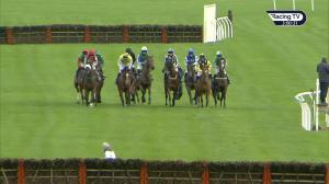 Video preview image for Wetherby 15:00 - Follow @racingtv On Twitter Novices' Hurdle (4) (Div 1)