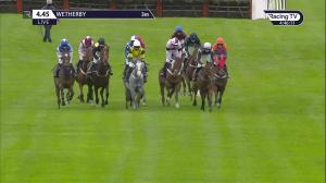 Video preview image for Wetherby 16:45 - Bet365 Charlie Hall Meeting 30th & 31st October Handicap Hurdle (3)