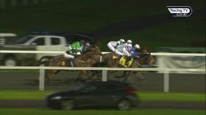 Video preview image for Kempton Park 18:30 - Unibet 3 Uniboosts A Day Nursery Handicap (4)