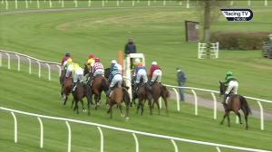Video preview image for Wincanton 14:45 - Use The racingtv.com Tracker Novices' Handicap Chase (5)