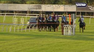 Video preview image for Wincanton 17:35 - Follow @racingtv On Instagram Conditional Jockeys' Handicap Chase (5)