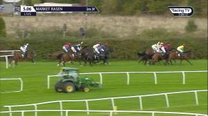 Video preview image for Market Rasen 17:06 - Mansionbet Watch and Bet Novices' Handicap Chase (5)