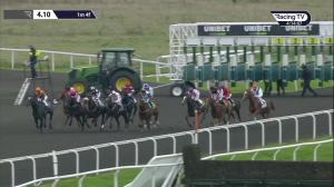 Video preview image for Kempton Park 16:10 - Unibet Thanks The Frontline Workers Novice Median Auction Stakes (5)