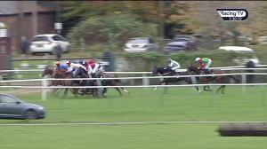 Video preview image for Nottingham 13:15 - Covered By Mansionbets Beaten By A Head Handicap (4)