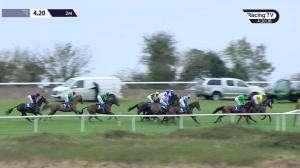 Video preview image for Clonmel 16:20 - Clonmel Handicap Chase