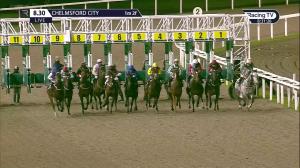 Video preview image for Chelmsford City 20:30 - chelmsfordcityracecourse.com Handicap (4)