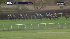 Video preview image for Wetherby 14:10 - Cash Out At Bet365 Handicap Chase (Listed) (1)