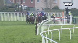 Video preview image for Kelso 15:57 - Belhaven Brewery Standard Open National Hunt Flat (4)