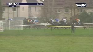 Video preview image for Ayr 13:45 - William Hill Play Responsibly Mares' Handicap Hurdle (Qualifier) (4)
