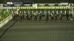 Video preview image for Kempton Park 16:35 - Unibet Extra Place Offers Every Day Novice Stakes (5) (Div 2)