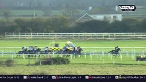 Video preview image for Fairyhouse 15:15 - Easyfix Equine Maiden Hurdle (Div 2)