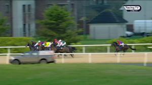 Video preview image for Dundalk 15:45 - Test Your Tipping Talents At punters.hollywoodbets.com Ever Dundalk Meeting