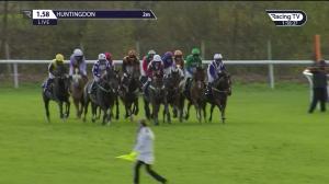 Video preview image for Huntingdon 13:58 - Mansionbet Female Jockeys' Handicap Hurdle (Qualifier) (Pro-Am) (3)