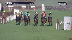 Video preview image for Taunton 13:41 - Newton King Estate Agents Handicap Hurdle (4)