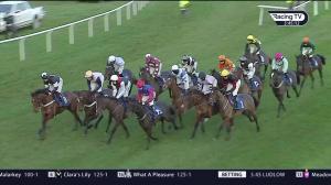 Video preview image for Ludlow 15:45 - RacingTV Free For A Month British EBF Mares' Standard Open National Hunt Flat (4)