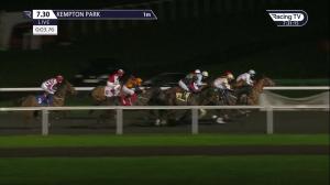 Video preview image for Kempton Park 19:30 - Unibet Casino Deposit £10 Get £40 Bonus Handicap (4)