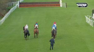 Video preview image for Exeter 14:05 - Download The Tote Placepot App Novices' Chase (2)