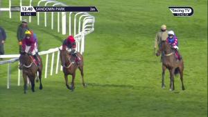 Video preview image for Sandown Park 12:40 - My Oddsboost On Betfair 'National Hunt' Novices' Hurdle (3)