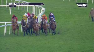 Video preview image for Sandown Park 15:35 - Betfair Exchange December Handicap Hurdle (Listed) (1)