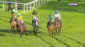 Video preview image for Sandown Park 13:50 - Planteur At Chapel Stud Henry VIII Novices' Chase (Grade 1) (1)