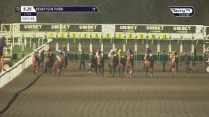 Video preview image for Kempton Park 17:25 - Unibet Extra Place Offers Every Day Nursery Handicap (5)