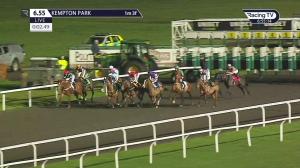 Video preview image for Kempton Park 18:55 - Try Our New Price Boosts At Unibet Handicap (4)