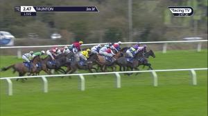 Video preview image for Taunton 14:47 - Dave Criddle Travel - Let's Fly Again Handicap Hurdle (3)