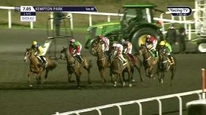 Video preview image for Kempton Park 19:05 - Unibet 3 Uniboosts A Day Handicap (4)