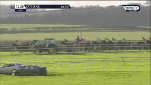 Video preview image for Catterick Bridge 12:20 - Watch Racing TV Now Amateur Jockeys' Handicap Hurdle (5)