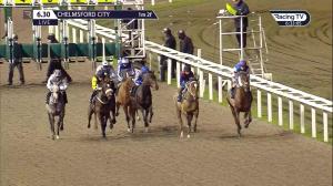 Video preview image for Chelmsford City 18:30 - Support The Injured Jockeys Fund Handicap (3)