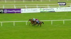 Video preview image for Wetherby 12:53 - William Hill Extra Places Every Day Novices' Handicap Hurdle (4)