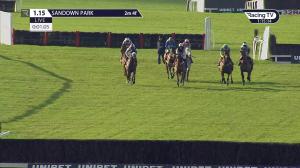 Video preview image for Sandown Park 13:15 - Read Nicky Henderson's Unibet Blog Handicap Chase (Qualifier) (3)