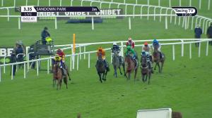 Video preview image for Sandown Park 15:35 - Unibet Casino Deposit £10 Get £40 Handicap Hurdle (2)