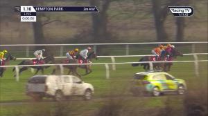 Video preview image for Kempton Park 13:10 - Ladbrokes Where The Nation Plays Handicap Chase (3)