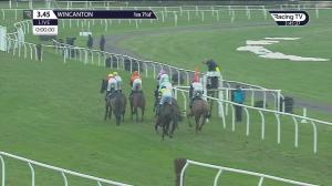Video preview image for Wincanton 15:45 - Mansionbet Faller Insurance Handicap Chase (3)